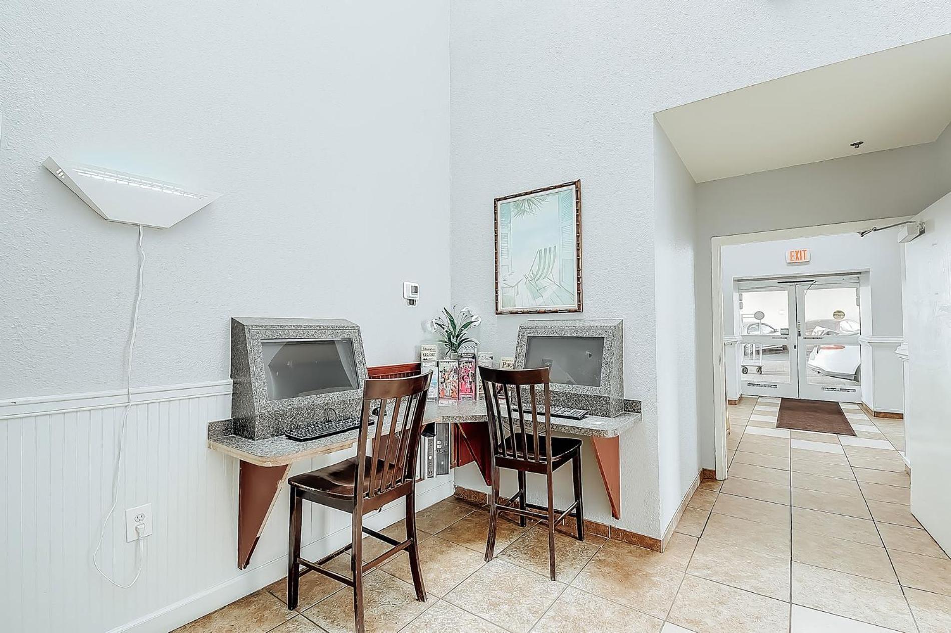 מירטל ביץ' Ocean Front Comfy Condo W/Kitchen, Sleeps 4, Snowbird Paradise מראה חיצוני תמונה